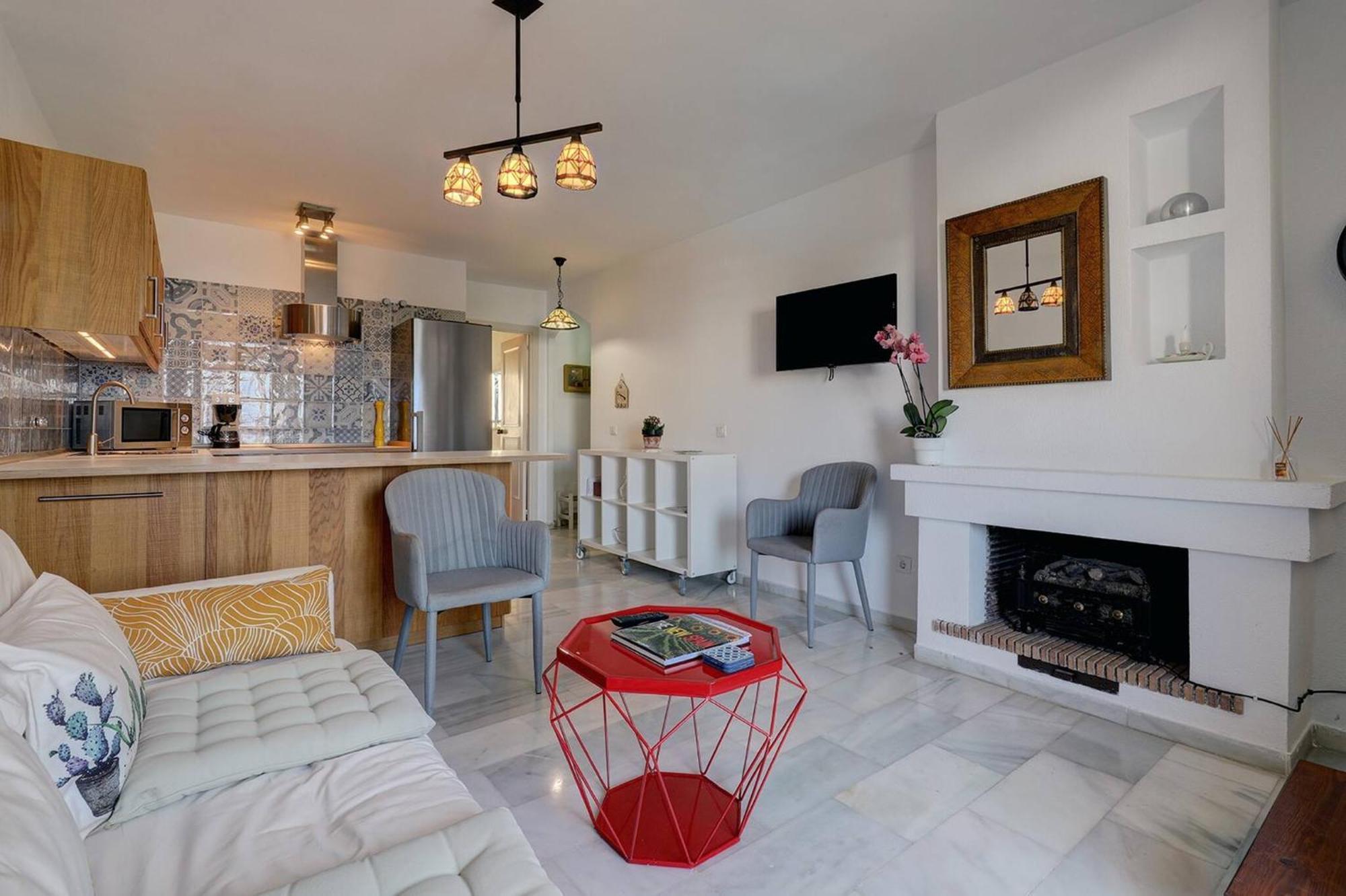 בנאלמדנה 082 - Stunning Sea Views Beachfront Apartment מראה חיצוני תמונה