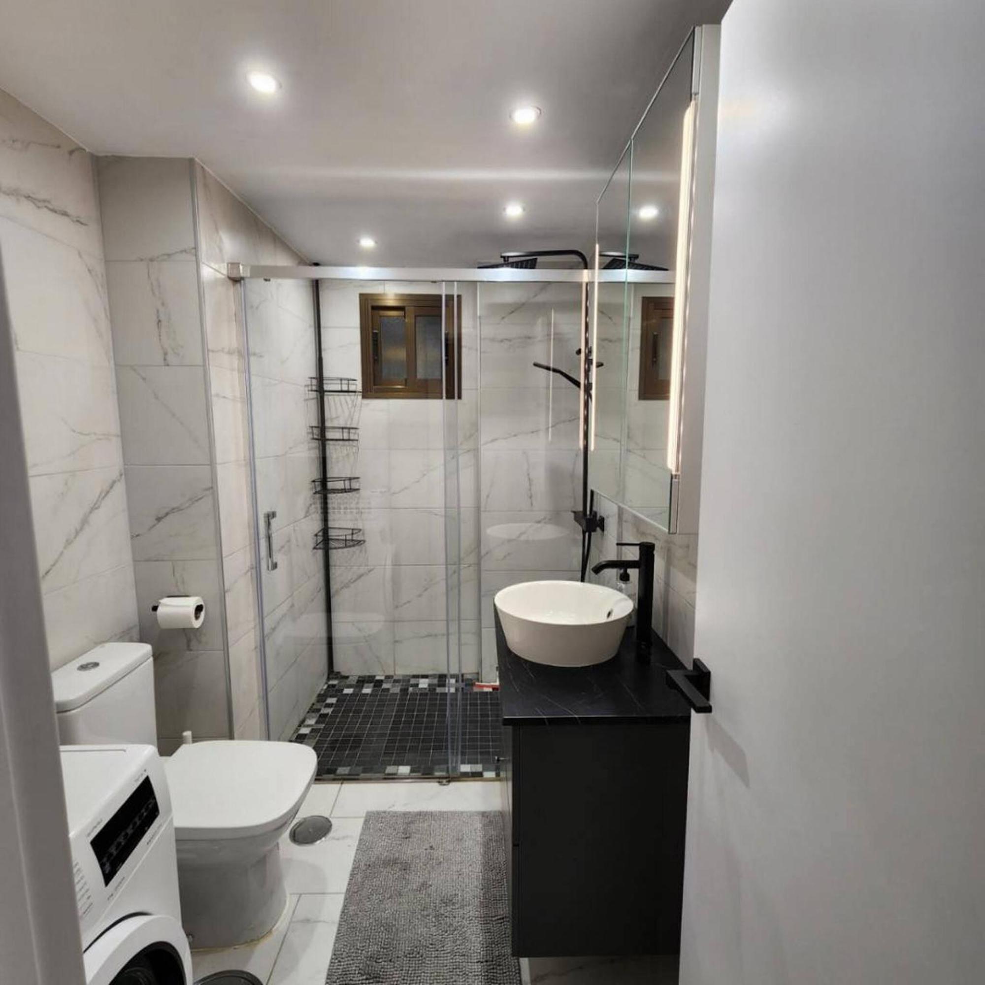 בנאלמדנה 082 - Stunning Sea Views Beachfront Apartment מראה חיצוני תמונה