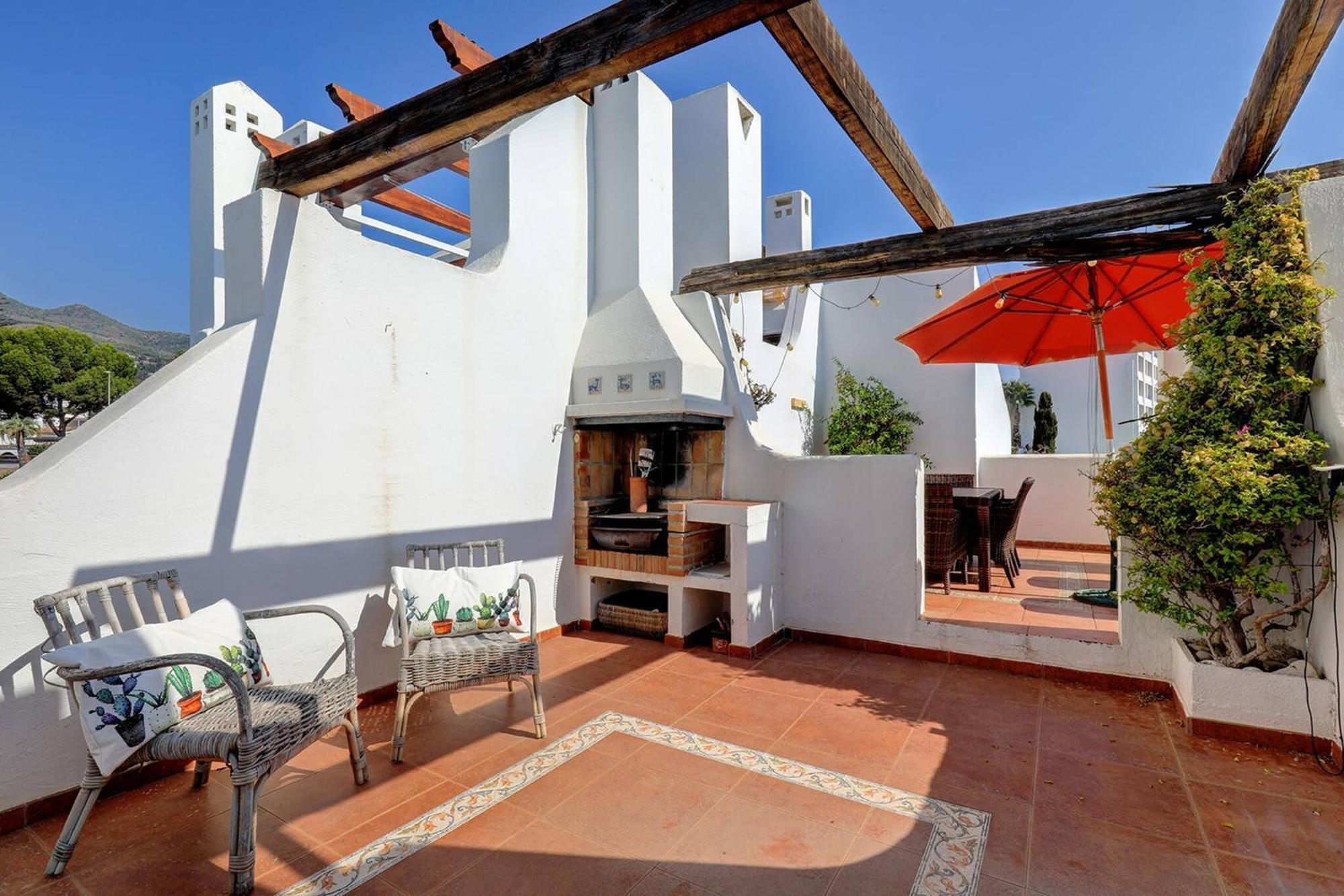 בנאלמדנה 082 - Stunning Sea Views Beachfront Apartment מראה חיצוני תמונה