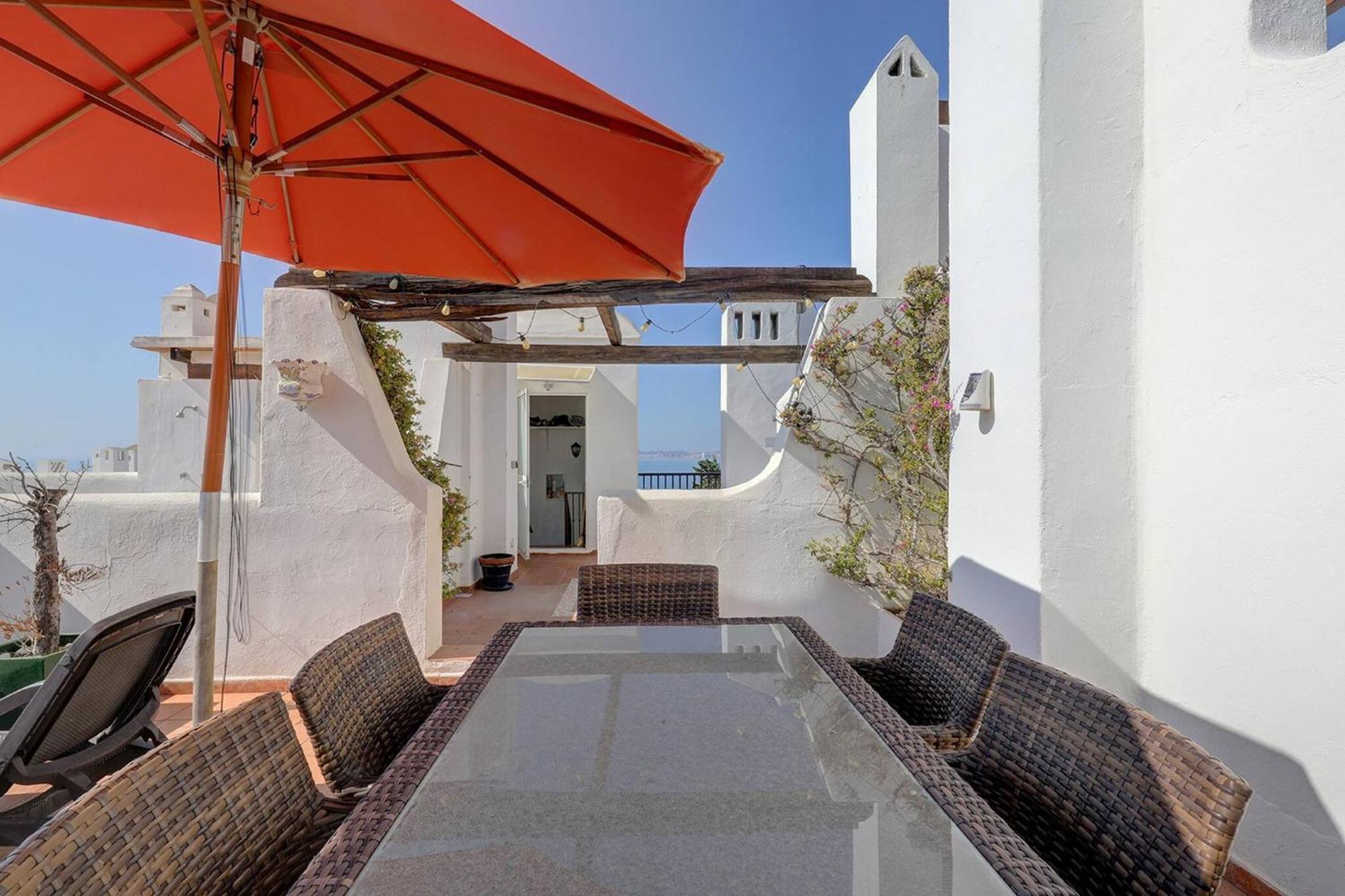 בנאלמדנה 082 - Stunning Sea Views Beachfront Apartment מראה חיצוני תמונה